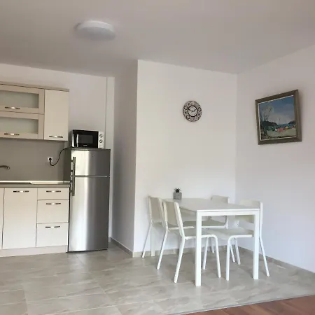 Dione Appartement Pomorie